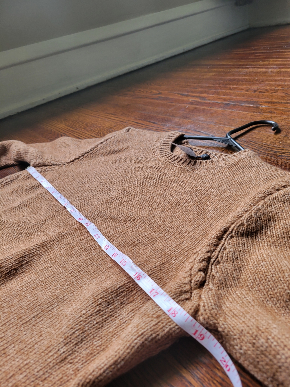 Irelands Eye Women's Lambswool Blend Tan/brown Round Neck Pullover Sweater - Picture 14 of 15